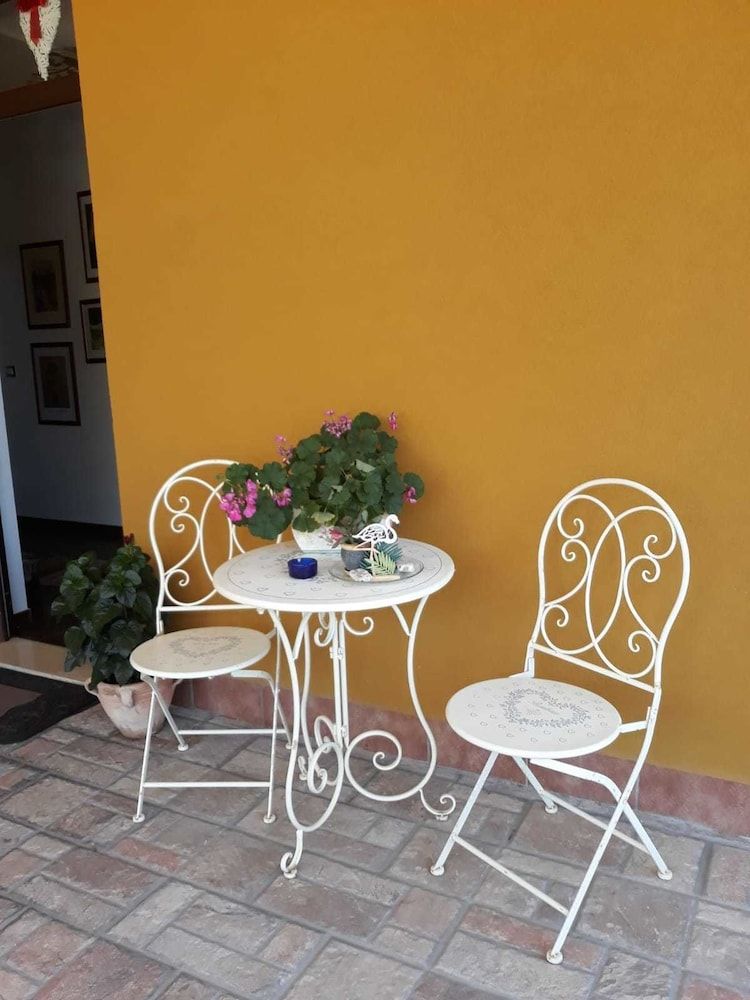 Casa Bella B&B