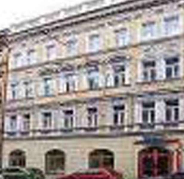 EA Hotel Tosca