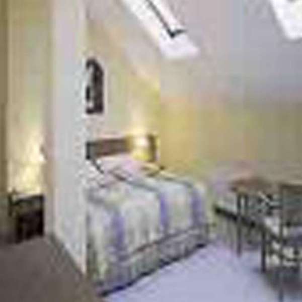 EA Hotel Tosca