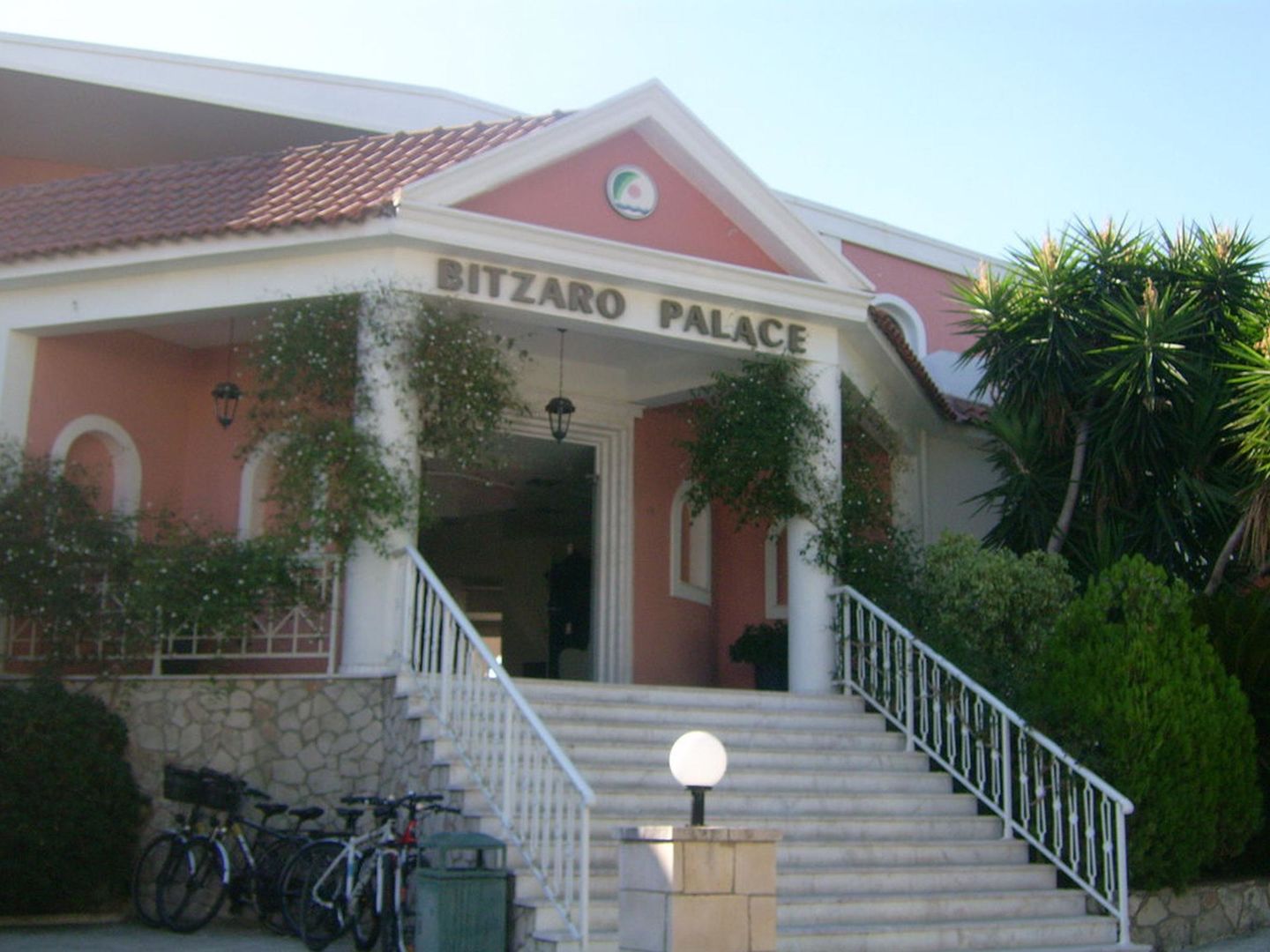 Bitzaro Palace Hotel