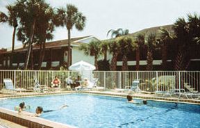 Palm Manor Resort