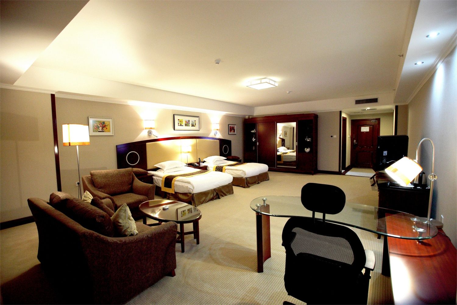 Swissôtel Tashkent
