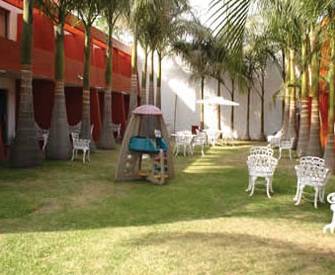 Hotel Suites del Real