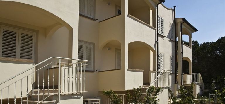 Villette Tina