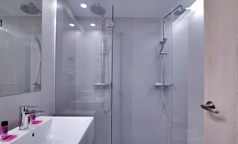 B&B HOTEL Donostia San Sebastián Aeropuerto