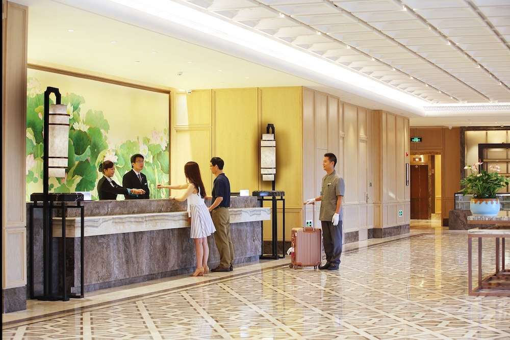Fuzhou Lakeside Hotel