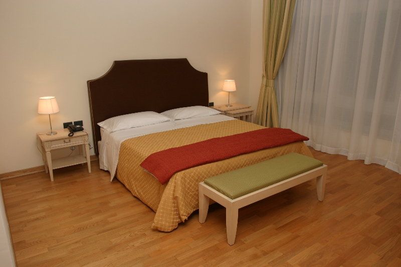 Gallery Hotel Recanati
