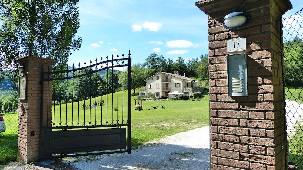 Cerqua Rosara Residence