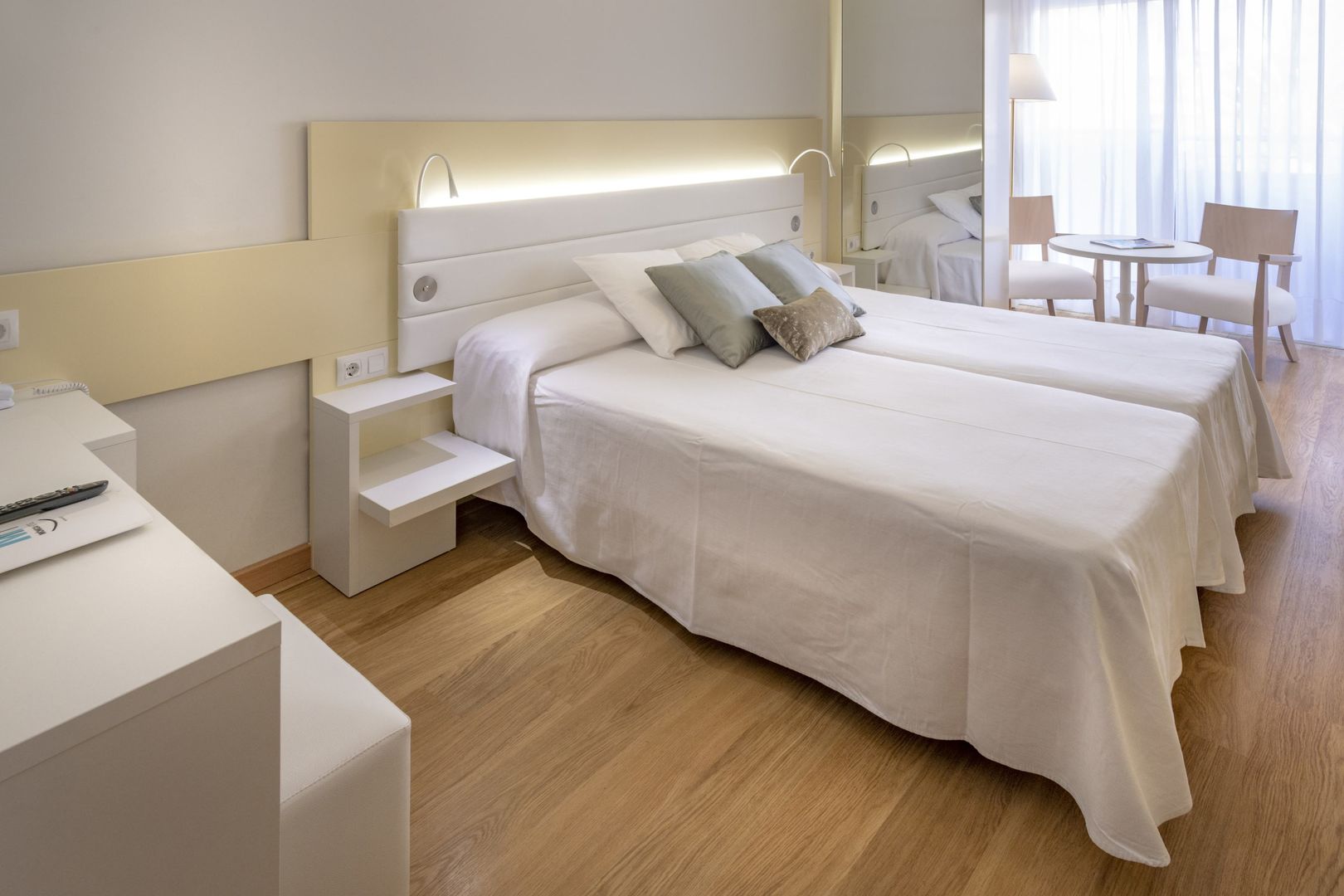 Mònica Hotel