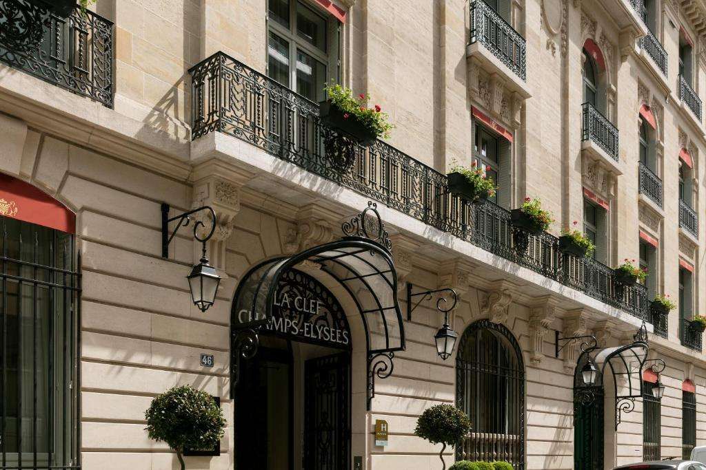 La Clef Champs-Élysées Paris