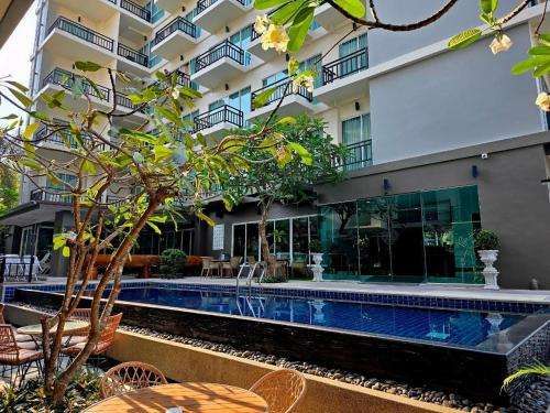 LHC Hotel and Resort