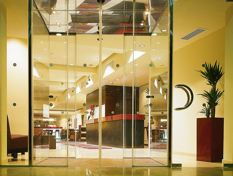 PeakTure Hotel Bucharest