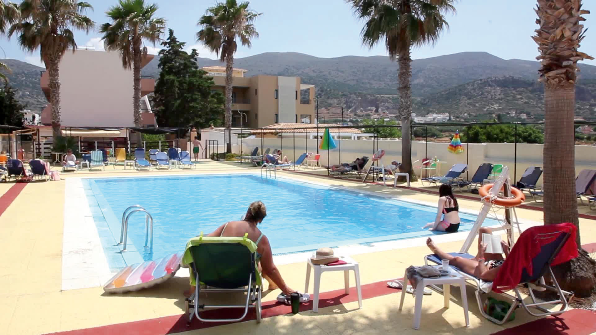Triton Hotel