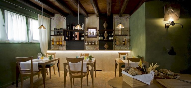Donna Lucia Restaurant & Resort