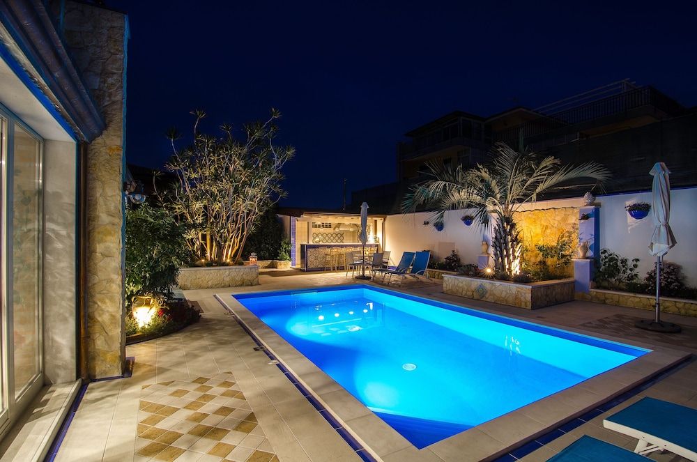 Mediterranean Charm