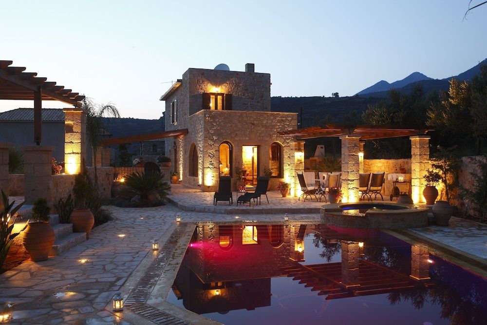 Olympia Villas