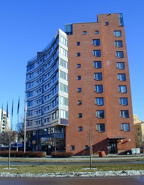 2Home Hotel Solna