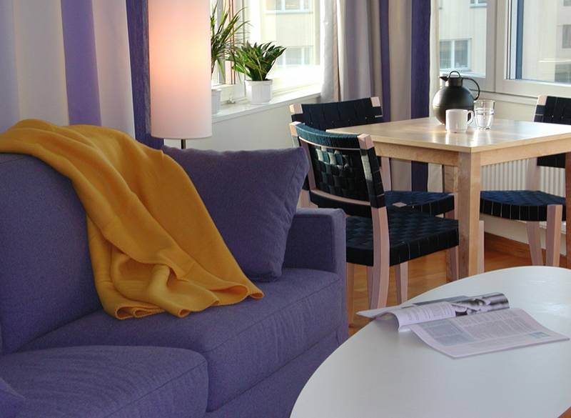 2Home Hotel Solna