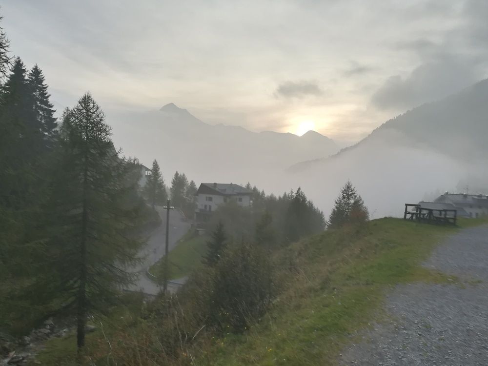 Hotel Adler Foppolo