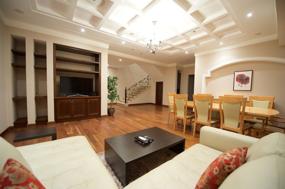 Al Rawasi Hotel Suites