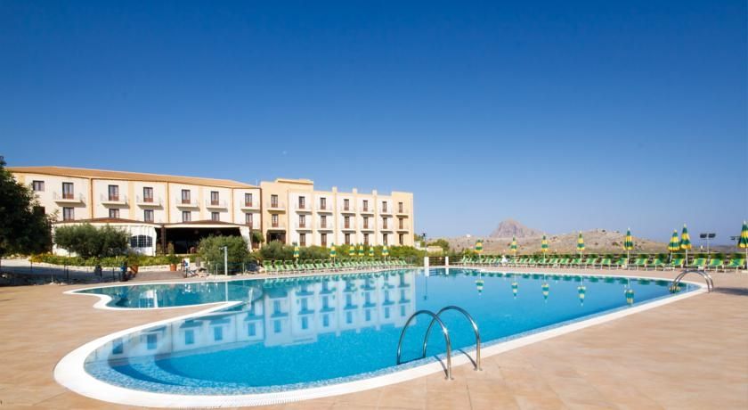 Villa Zina Family Resort