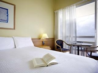 Cairns Harbourside Hotel