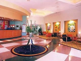 Cairns Harbourside Hotel