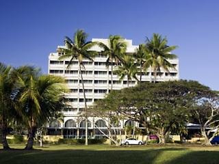 Cairns Harbourside Hotel