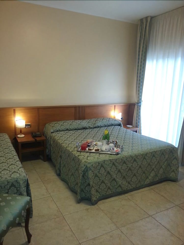 Hotel Maddaloni