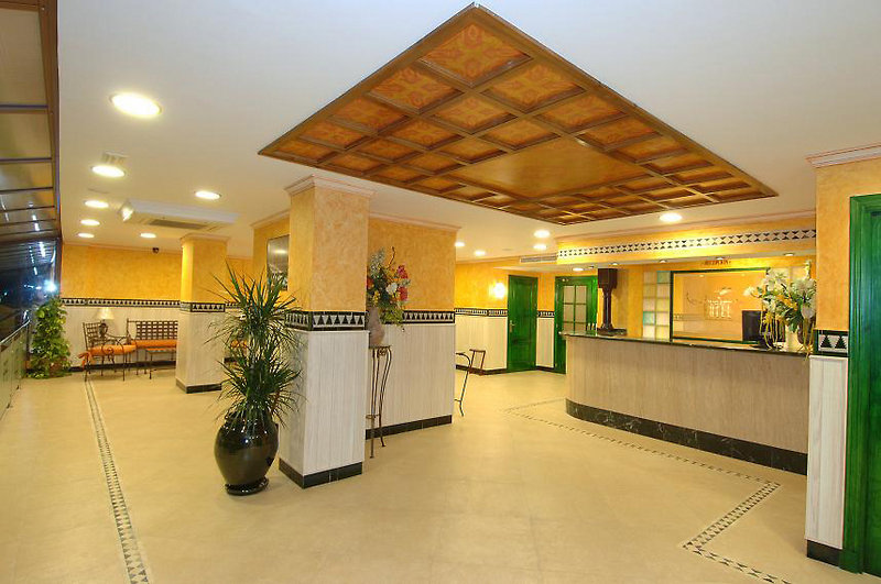 Hotel Noy