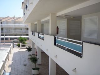 Apartamentos Canaret 3000