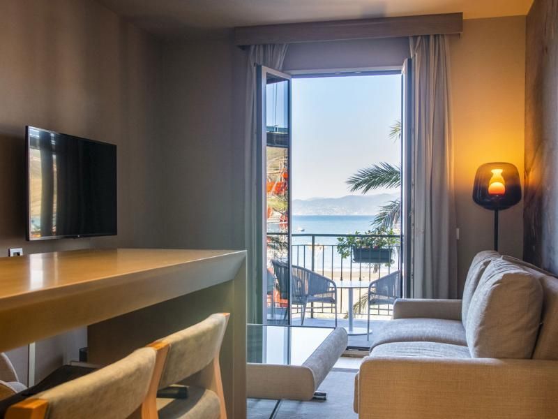 Miramare Suites