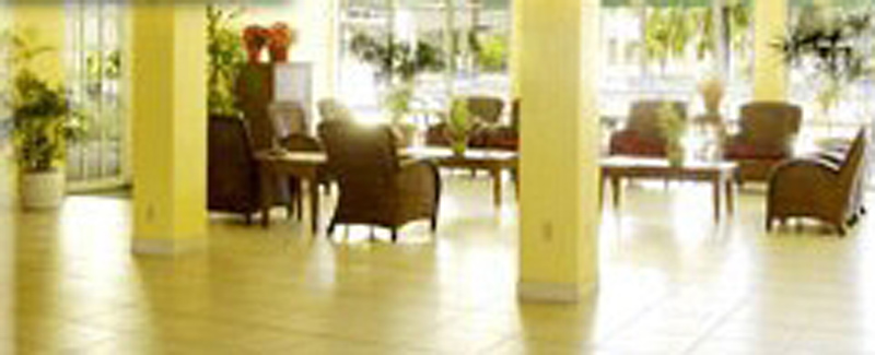 Royal Islander Hotel