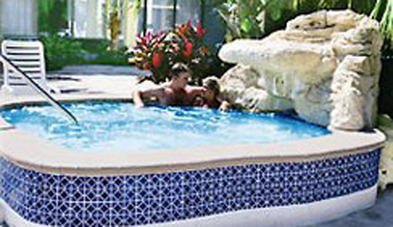 Royal Islander Hotel