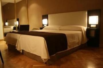 Hostal Carlos III