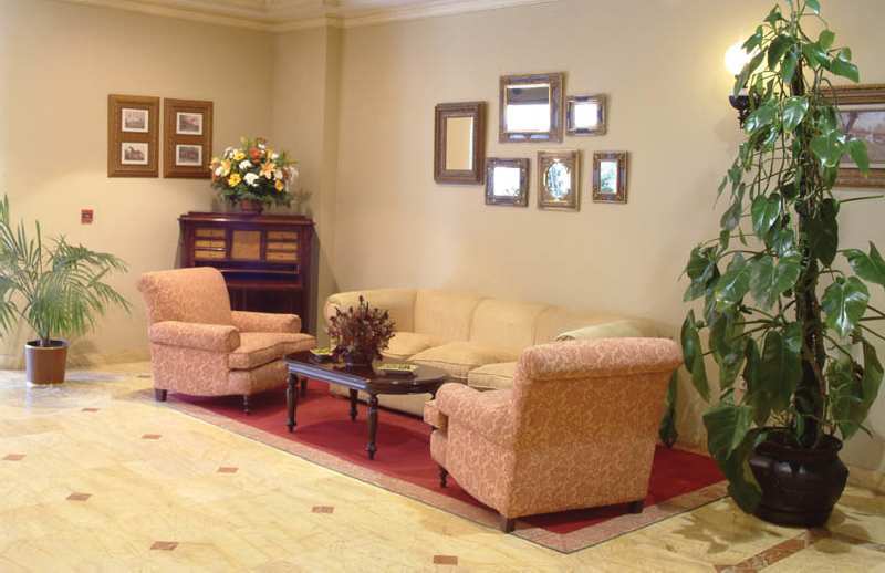 Hotel Maestranza