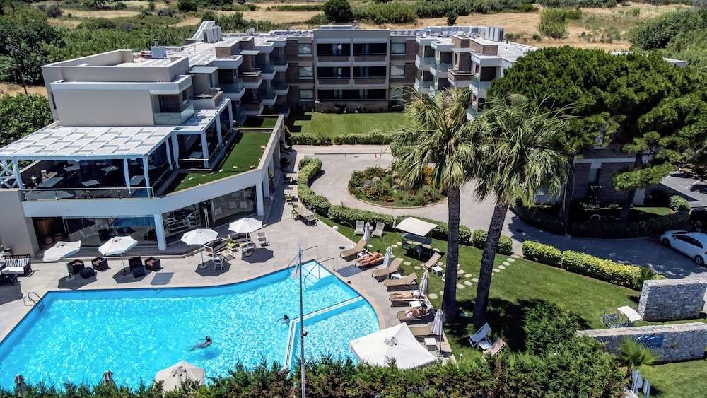 Elysion Hotel
