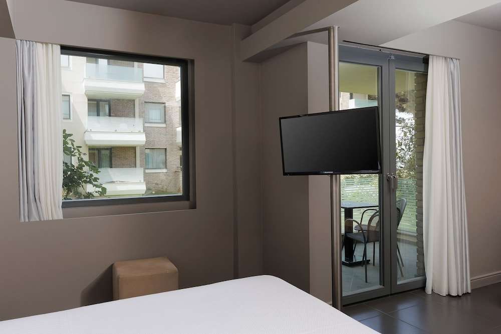 Elysion Hotel