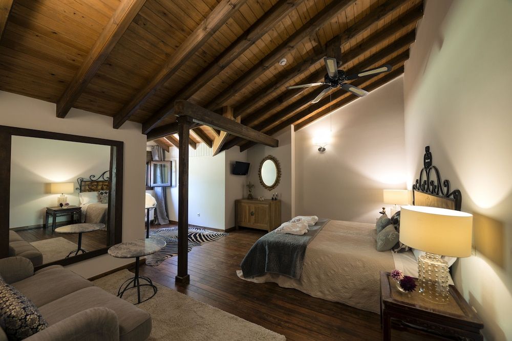 La Casona de Valfrio