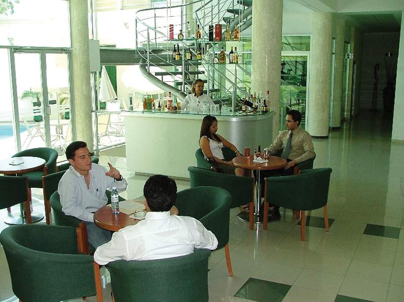 Hotel Enterprise Inn Poliforum