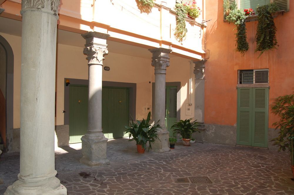 La Rosa Scarlatta
