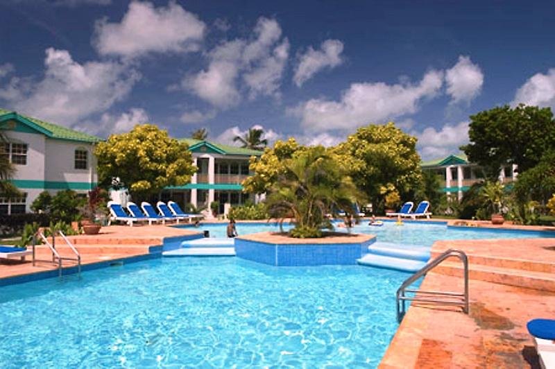 Banyan Bay Suites