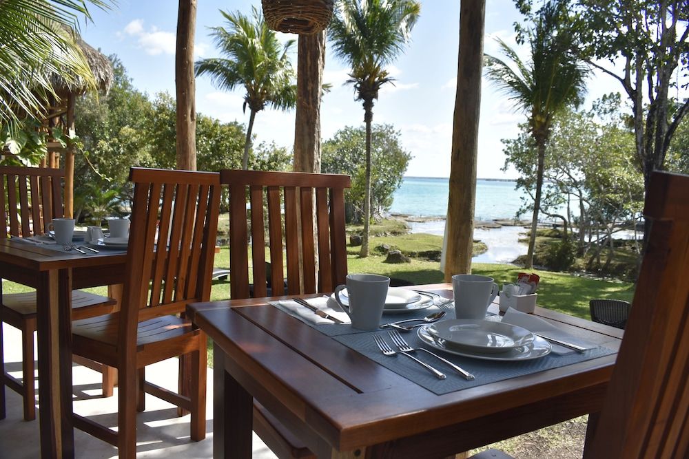 Azulea Bacalar Hotel & Spa