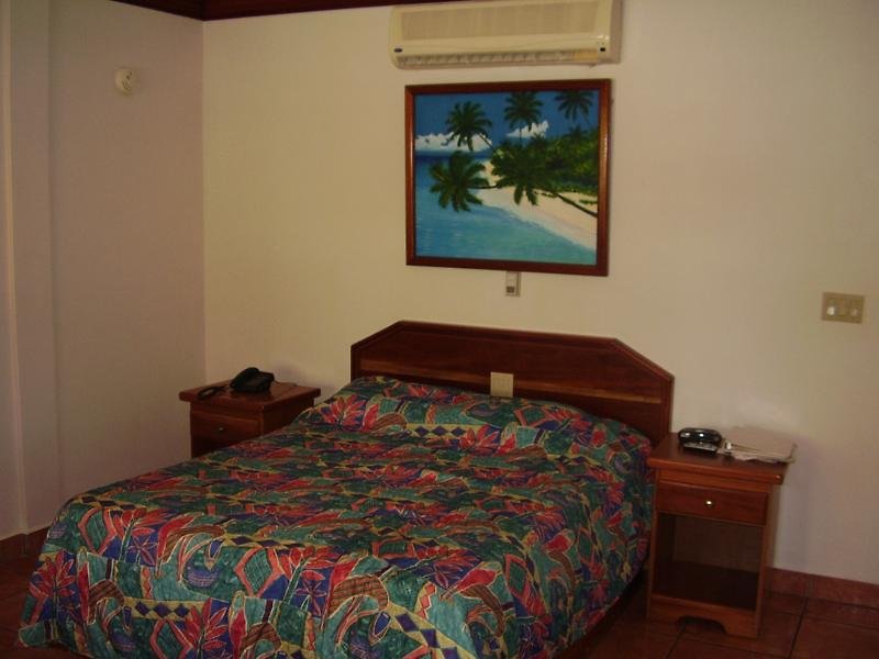 SunBreeze Hotel