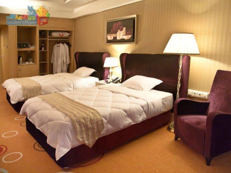 Shiraz Grand Hotel