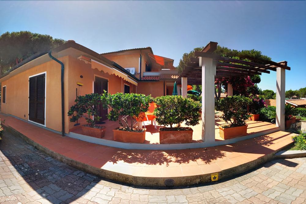 Residence Le Grazie Est