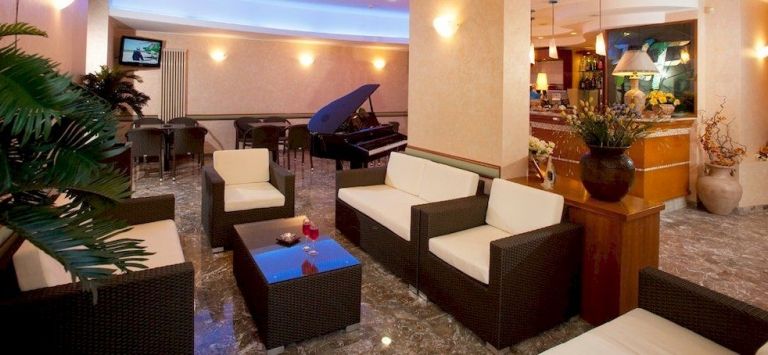 Hotel Florida