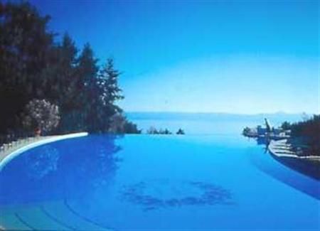 Evian Resort
