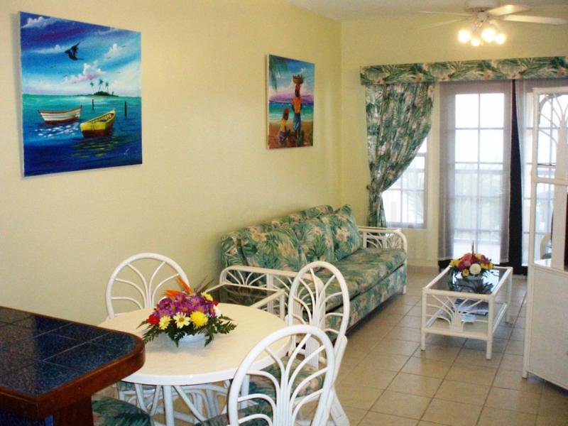 SunBreeze Suites