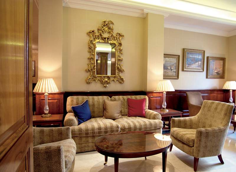 The St Regis London
